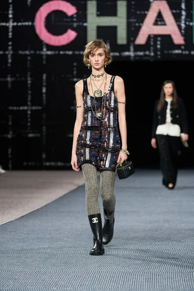 Look 56